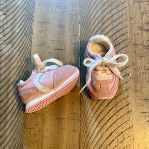 Champion Lace Up Sneakers Nylon and Leather baby sz 1 Lt Pink and White
